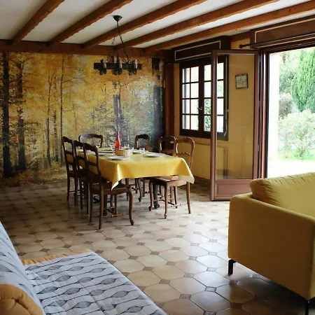 Rety, 5 Pieces, 6 Personnes - Fr-1-376-84 Ferienhaus